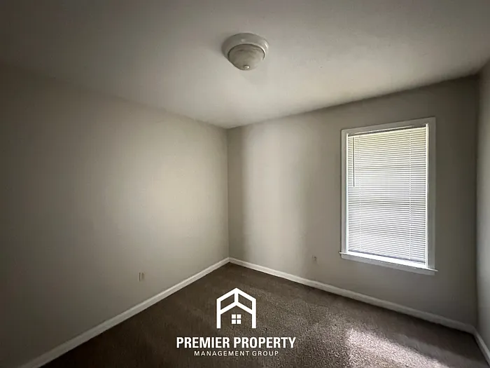 2462 Kimbark Woods Cv — Photo 13