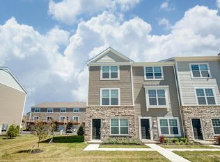 499 Autumn Ridge Cir, Pickerington, OH 43147