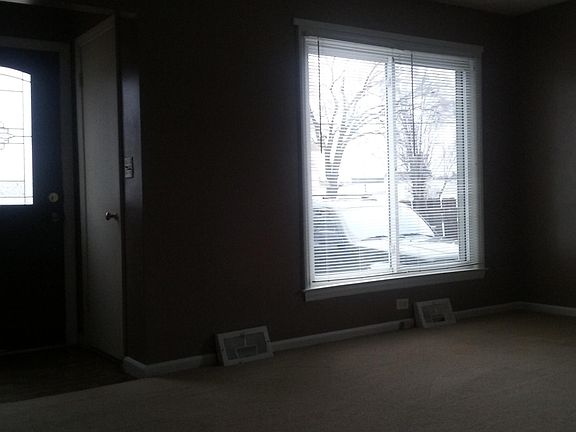 2nd image of 2765 Tennyson Dr SW