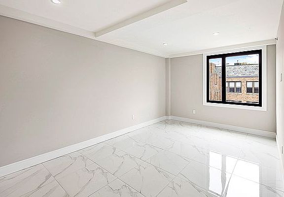 4th image of 17730 Wexford Ter APT 503