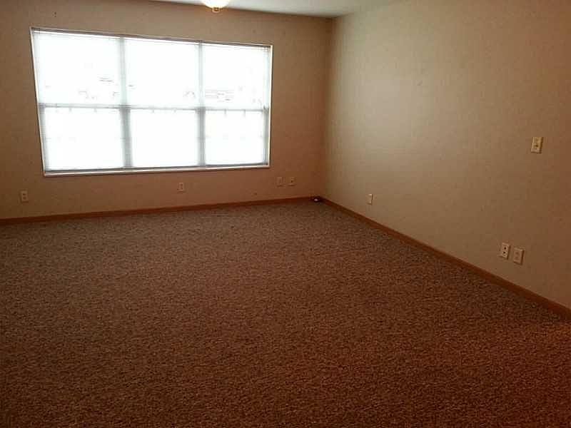 2nd image of 508 2nd Ave