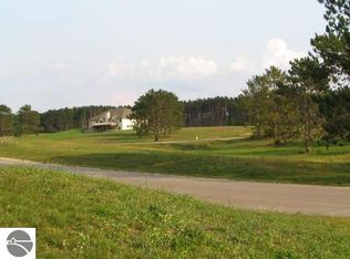 LOT 8 S Meadow Dr, Cadillac, MI 49601