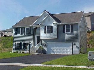 520 Princeton Rd, Harrisburg, PA 17111