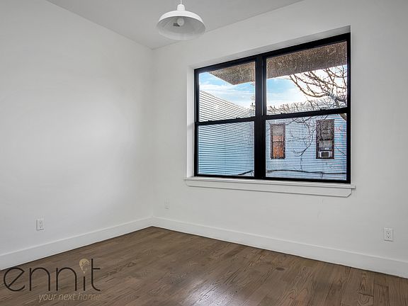 5th image of 1513 Gates Ave #2L