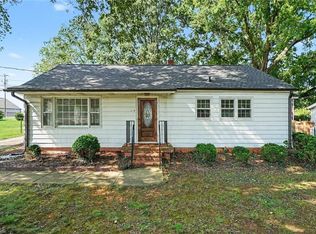 418 Felts Dr, King, NC 27021