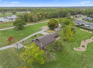 839 Old Wilderness Rd, Reeds Spring, MO 65737