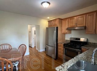54 Webster Ave #1A, Cambridge, MA 02141