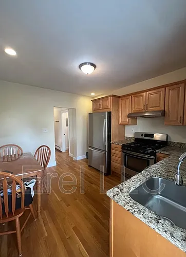 54 Webster Ave #1A Photo 1 54 Webster Ave #1A Photo 1