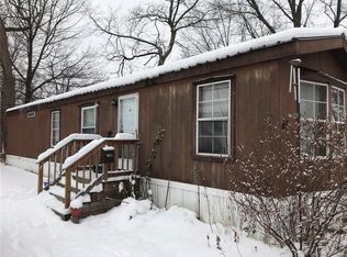 25 Elderberry Cir, Rochester, NY 14625