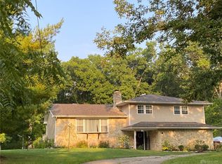 345 Woodside Dr, West Alexandria, OH 45381