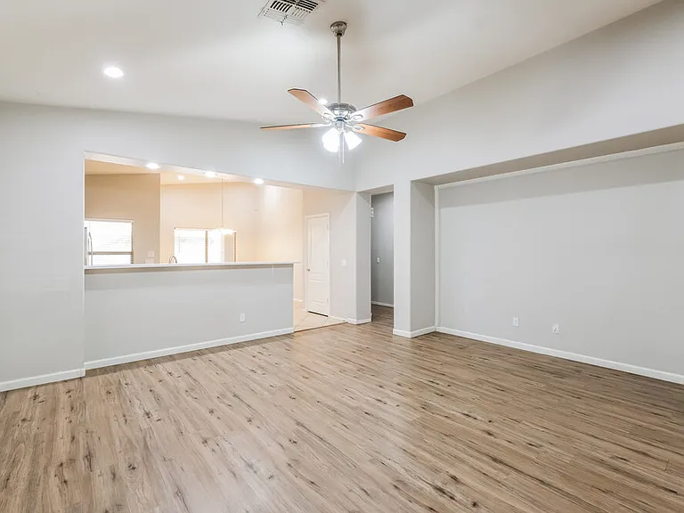 7110 W Superior Ave — Photo 5