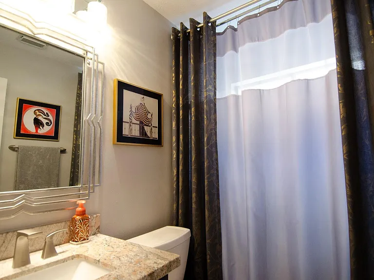 1211 Campton Ct — Photo 26