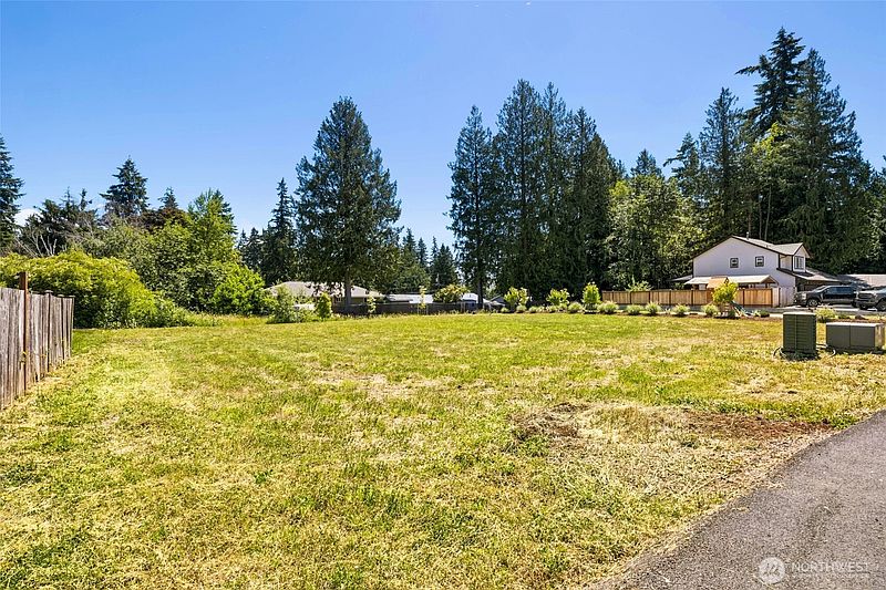 3rd image of 11 81st Street SW