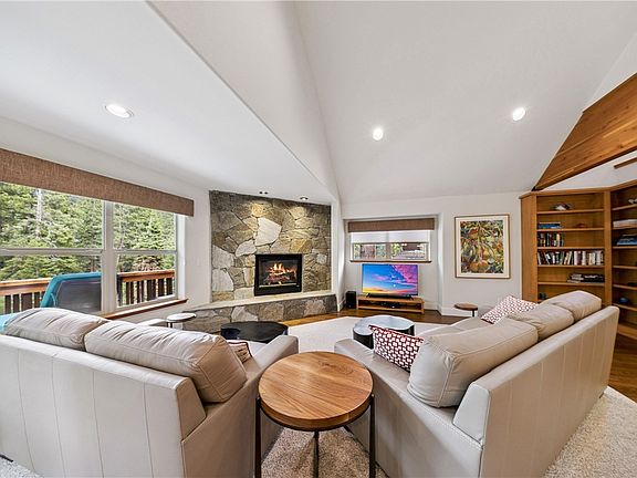 5th image of 856 Lake Country Dr