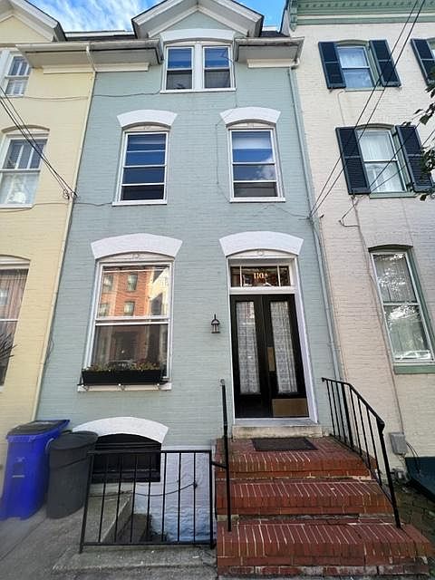 Exterior - Front