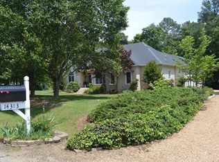 14313 Woodland Hill Dr, South Chesterfield, VA 23834