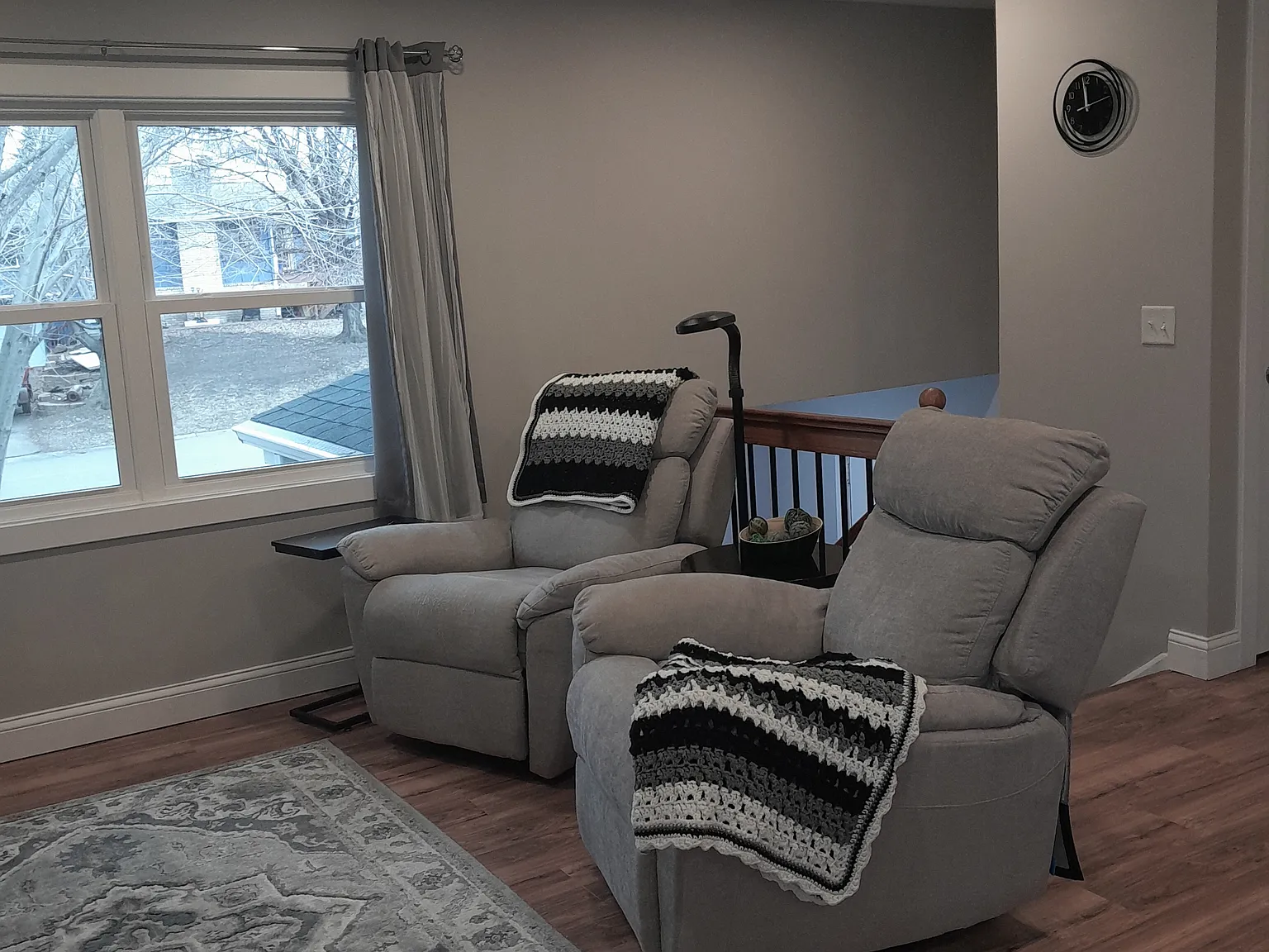 4 bed, 1940 sqft, $3,850 — Photo 2