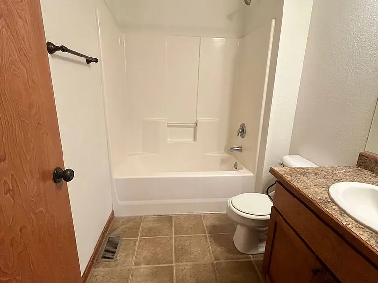 4230 N Jans Dr #9 — Photo 20