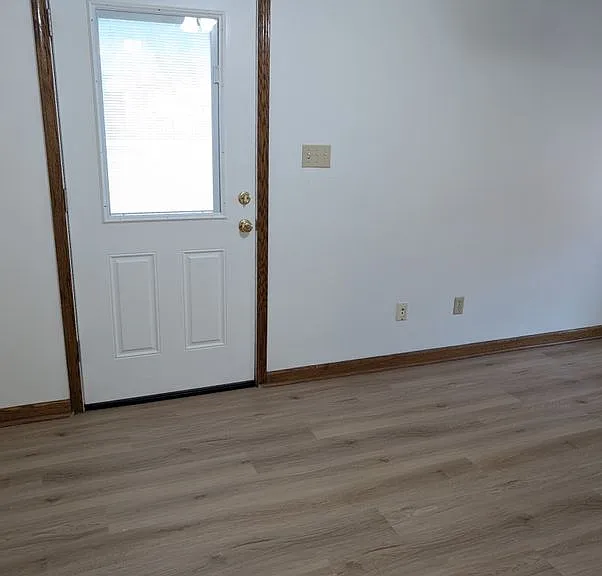 3603 Abbott Rd — Photo 11