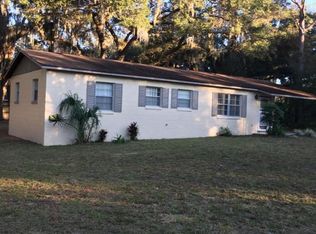 405 Willard Ave, Fruitland Park, FL 34731