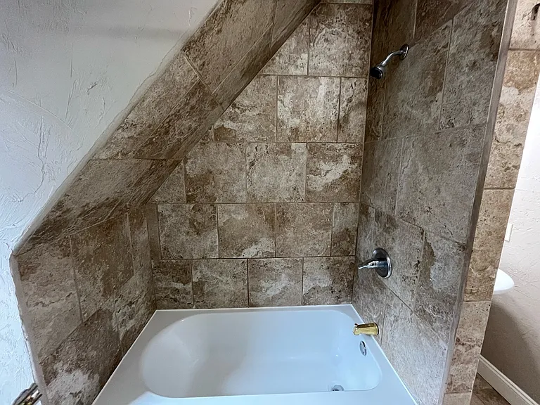 217 Stratford Ave #5 — Photo 14
