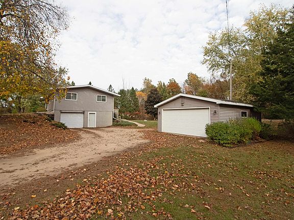 2nd image of 7045 Coon Rock Rd