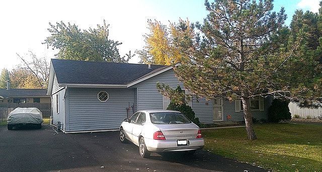 1st image of 3849 Sutherland Dr