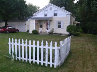 7665 N 34th St, Richland, MI 49083