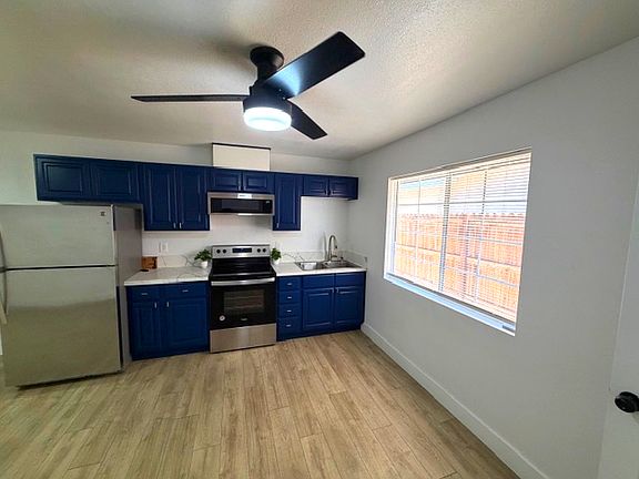 2nd image of 1286 Aurora Dr