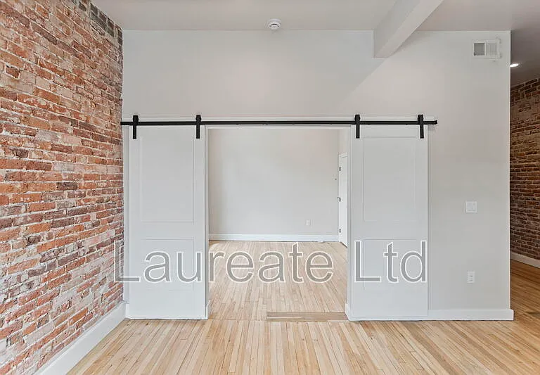 1256 N Clarkson St #3 — Photo 6