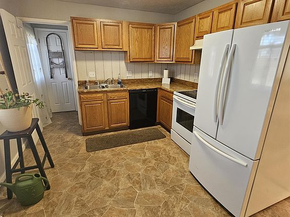 3rd image of 1706 Brightview Dr