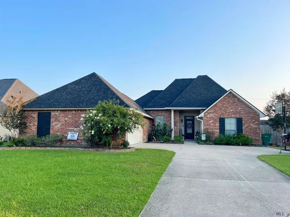 15073 Cross Gate Dr, Walker, LA 70785