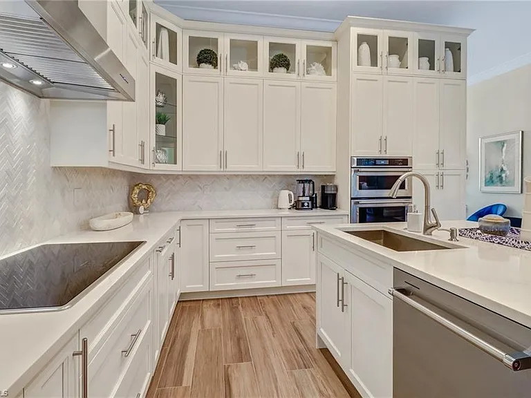 2875 Coco Lakes Dr — Photo 6