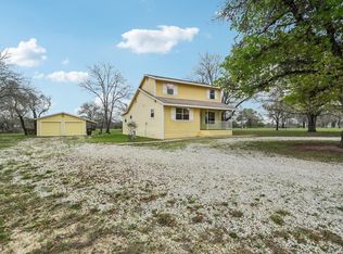 802 Eagle Creek, Floresville, TX 78114