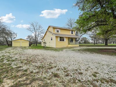 802 Eagle Creek, Floresville, TX, 78114