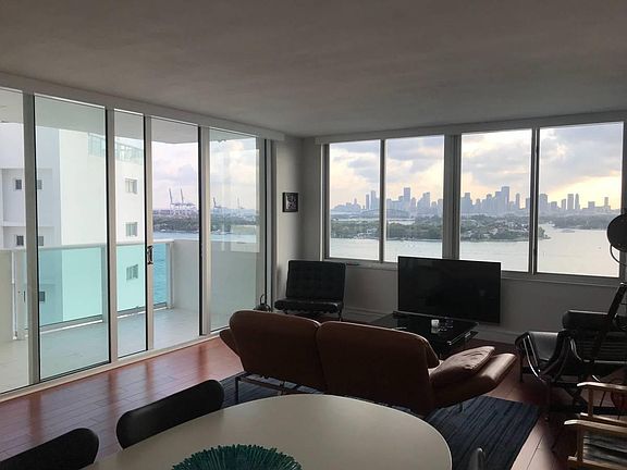 4th image of 1200 West Ave Penthouse 6