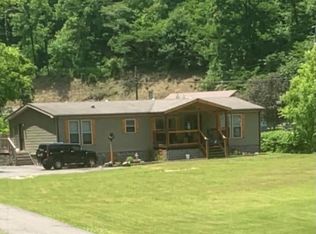 171 Indian Creek Rd, Virgie, KY 41572