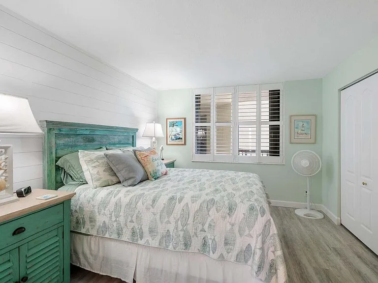 9550 S Ocean Dr #4 — Photo 15