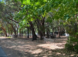 220 S Kerby Ave, Cave Junction, OR 97523