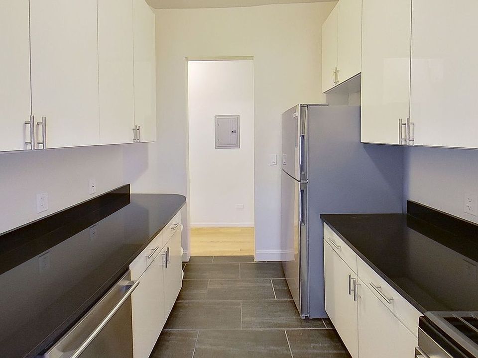 1st image of 502 Amsterdam Ave APT 14