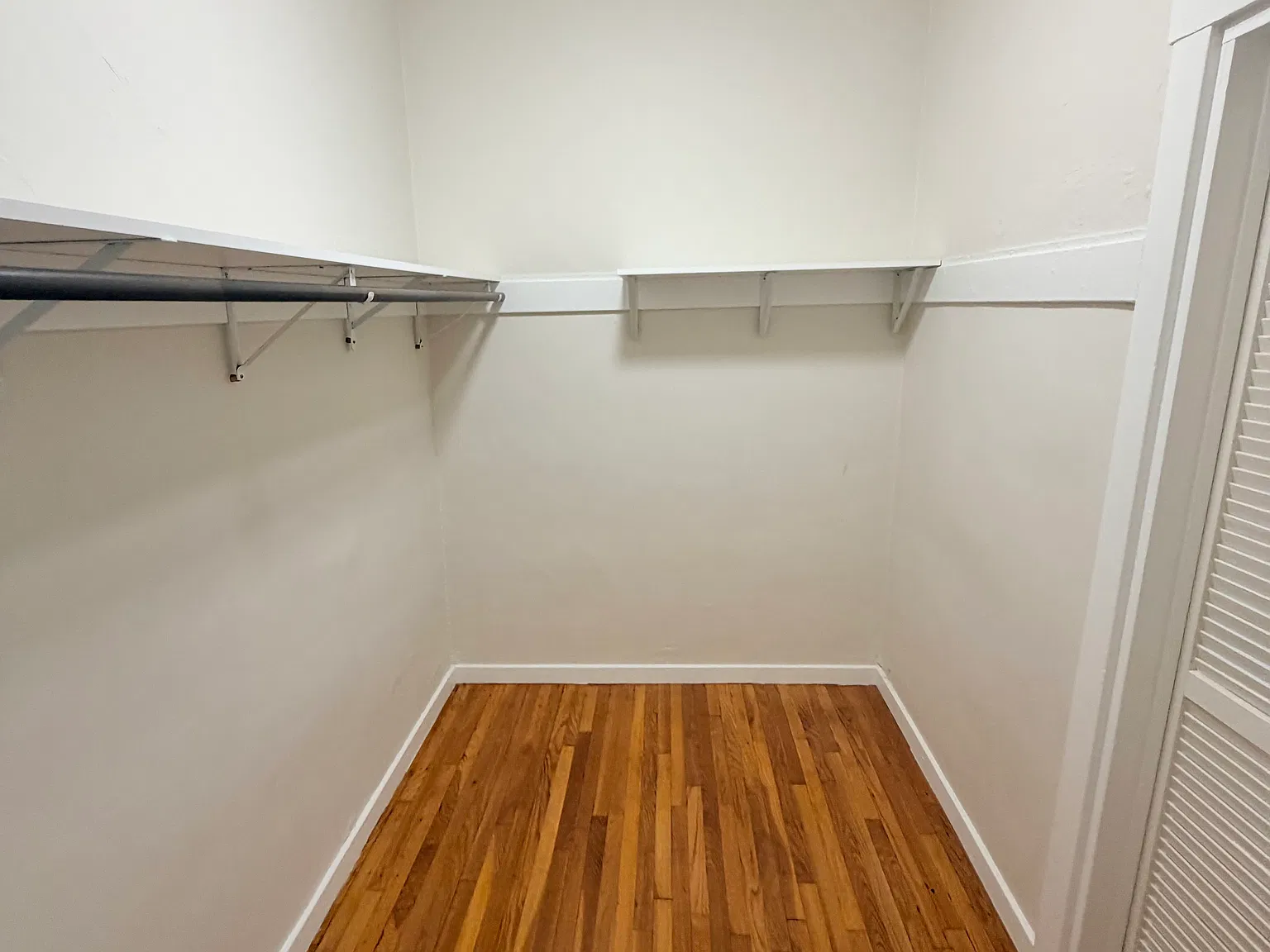 Studio, 545 sqft, $4,395 — Photo 4