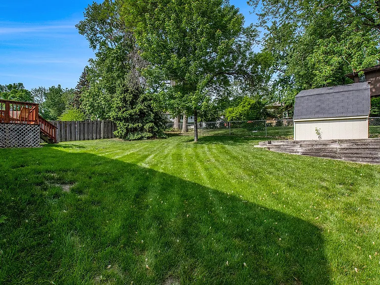 12906 S 29th Pl — Photo 16