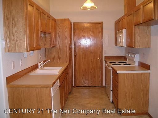 2nd image of 115 Victoria Ct