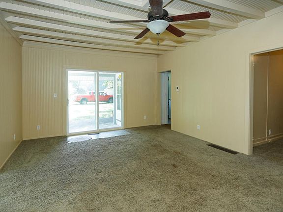 21757 Spring-105