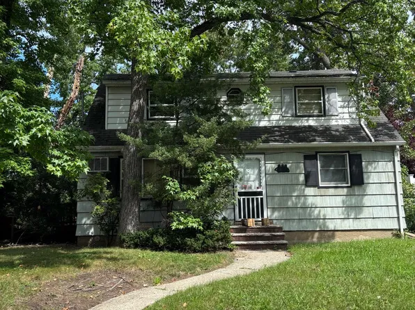 143 Pacific Ave, Staten Island, NY 10312