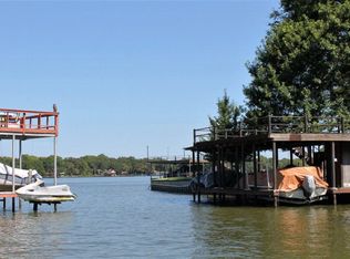 126 Saint Francis Ln, Gun Barrel City, TX 75156