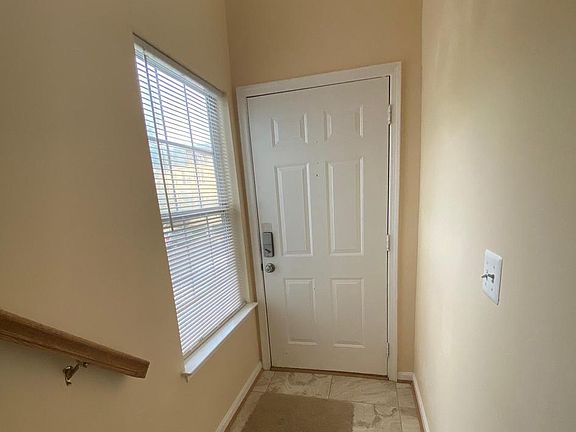 3rd image of 762 Cedar Crest Dr