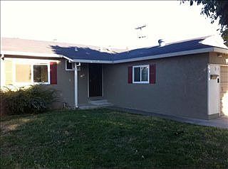3rd image of 12 Mariposa St