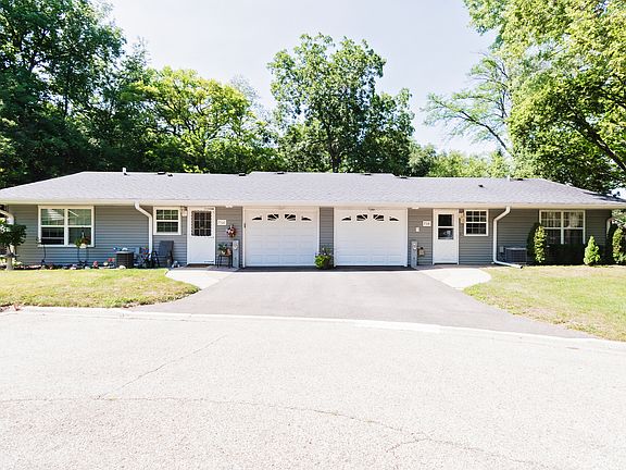 2nd image of 7108 Lexington Ln #7108-FOX