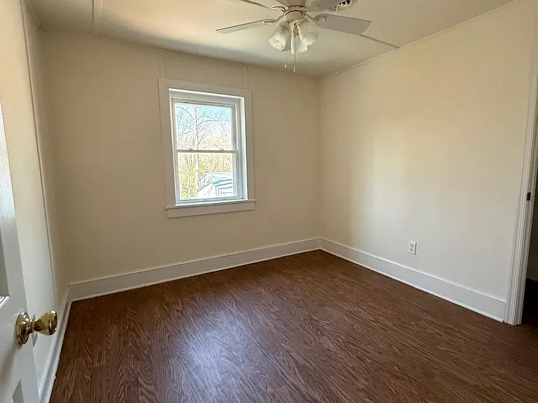 9253 Dahlgren Rd — Photo 14